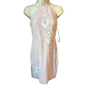 Express halter dress size small in excellent condition​ pink with white flowers